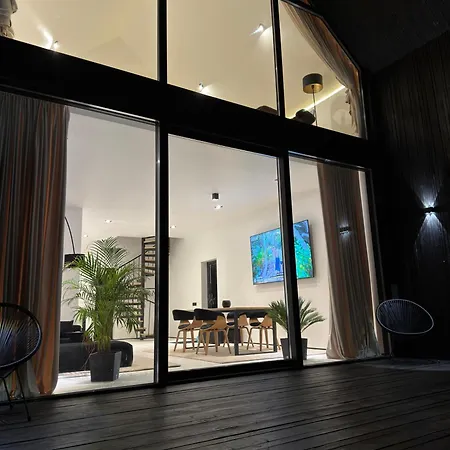 Oasis Karpat 3*