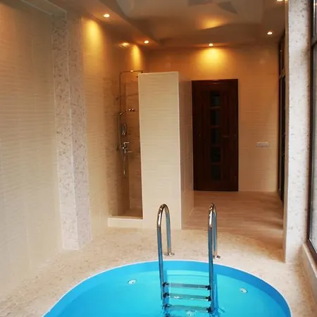 Hotel Oasis Karpat Polyana (Transcarpathia)