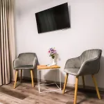 Oasis Karpat Отель Поляна
