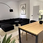 Oasis Karpat Отель