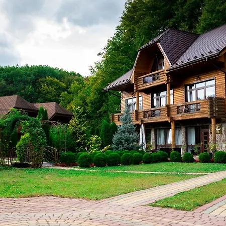 Oasis Karpat Отель 3*