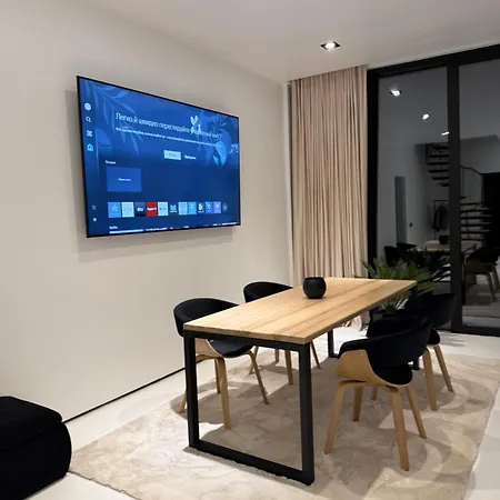 ホテル Oasis Karpat ポリアナ